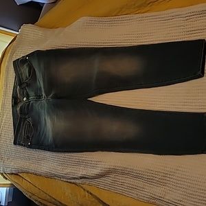 Judy Blue relaxed fit jeans tapered leg.